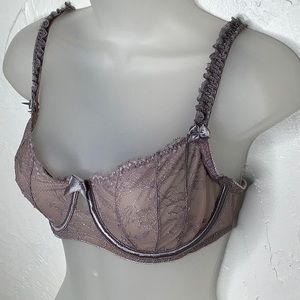 Victoria’s Secret lace non padded wired sexy silver gray shear bra size 38C EUC